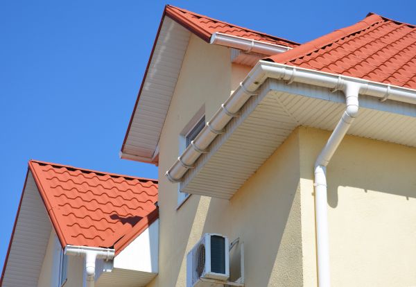 Fascia Cleaning in Hixson