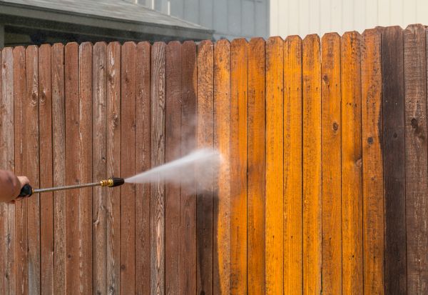 Fence Power Washing in Hixson