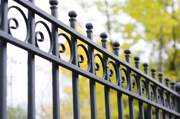 Wrought Iron Fence Cleaning in Hixson