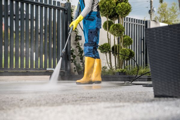 Driveway Power Washing in Hixson