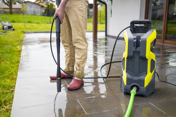 Porch Pressure Washing in Hixson