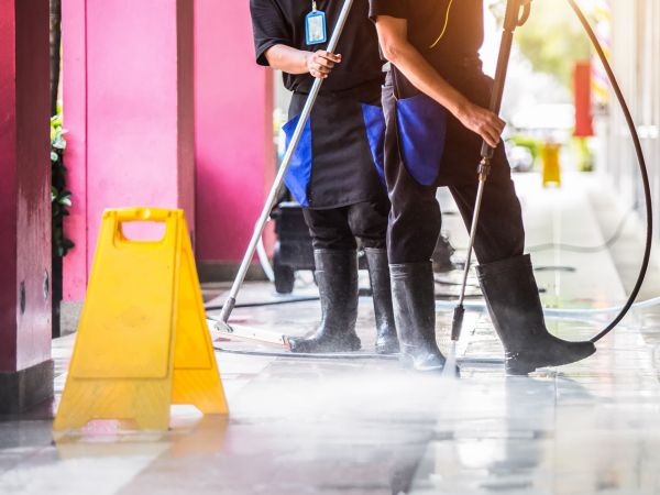 Commercial Power Washing in Hixson