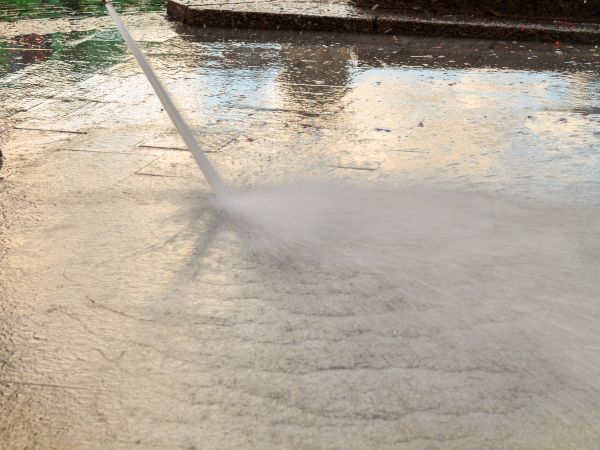 Pavement Cleaning Service in Hixson