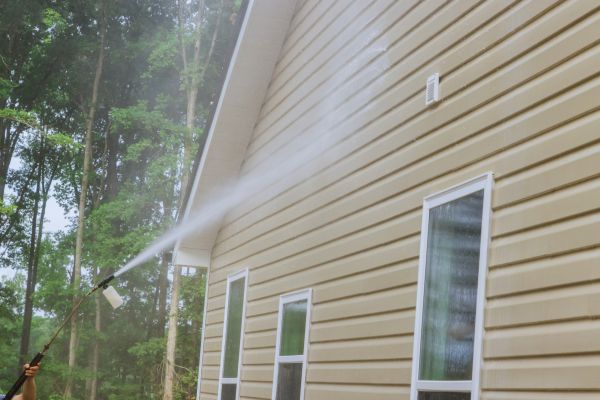 Home Siding Cleaning in Hixson