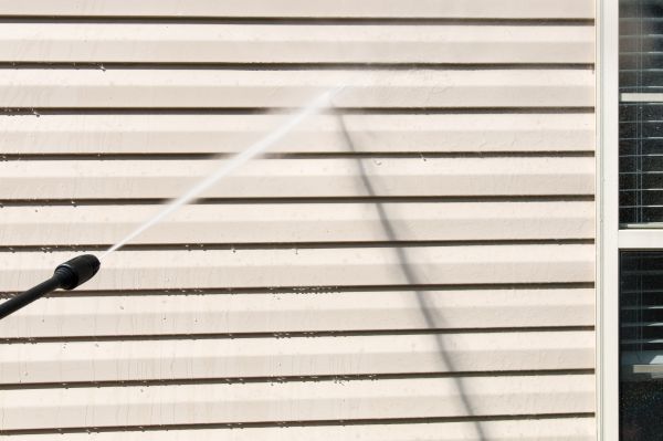 Apartment Power Washing in Hixson